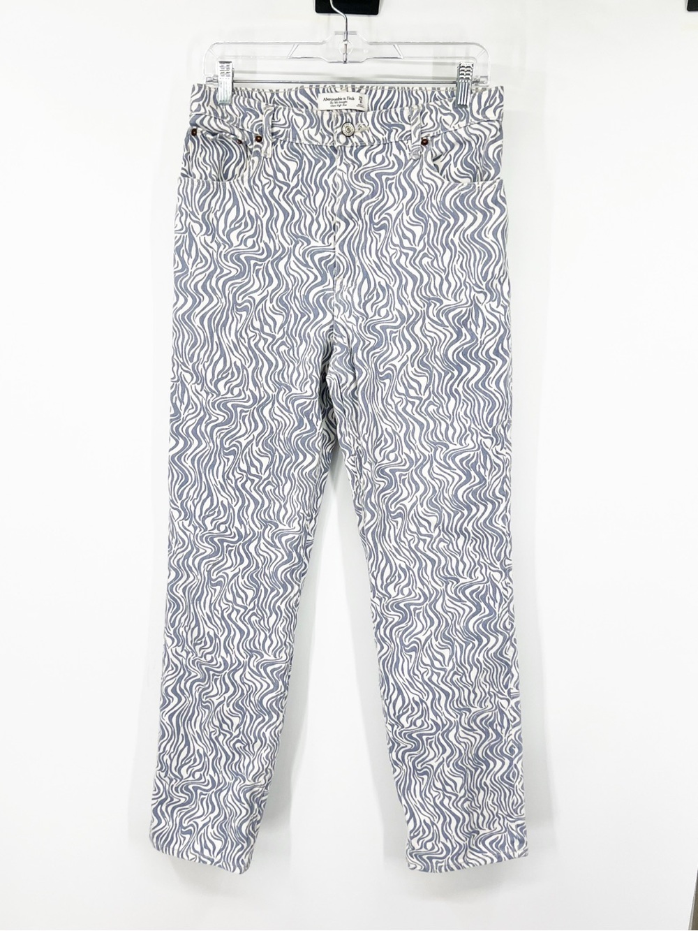 Abercrombie & Fitch The ‘90s Straight Jeans Ultra High Rise Printed